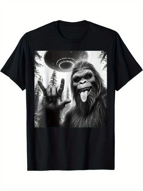 Men's Graphic T-Shirt Playful Bigfoot In Forest With UFO Hovering Above Sasquatch