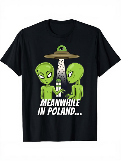 Men's Graphic T-Shirt Meanwhile In Poland Green Aliens Meeting Under Glowing Spaceship Light