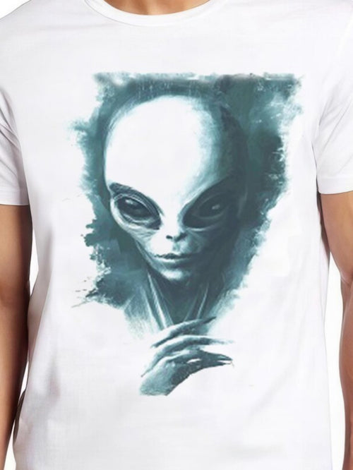 Men's Graphic T-Shirt Mysterious Glow Surrounded By Misty Shadows Alien Portrait