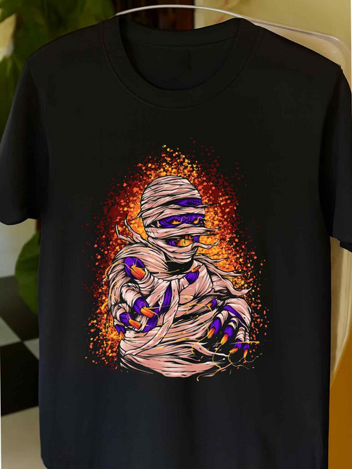 Men's Graphic T-Shirt Fiery Wrapping Bandages With Glowing Lights Around Mummy