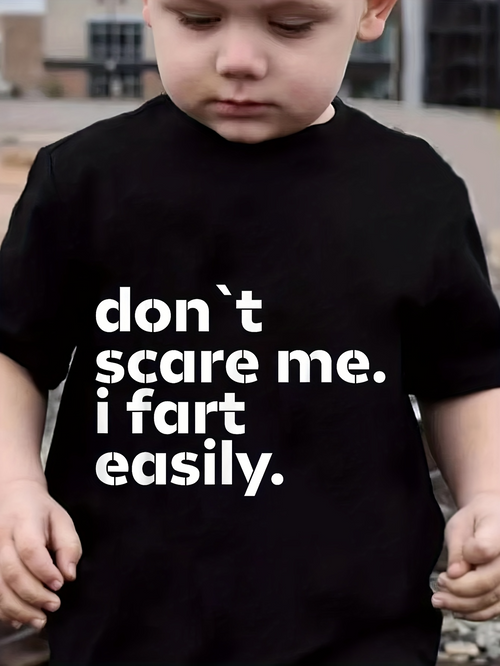 Men's Graphic T-Shirt Dont Scare Me I Fart Easily Bold White Statement Design Shirt