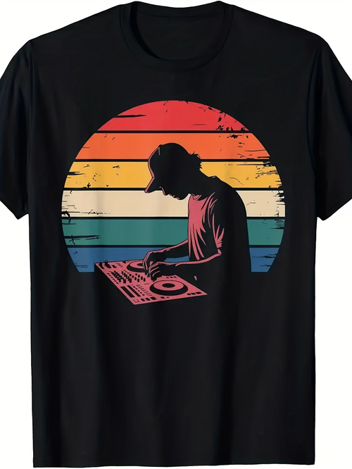 Men's Graphic T-Shirt Vintage Sunset With Silhouette Mixing Music On DJ Turntable